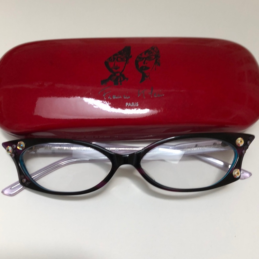 Eyeglasses